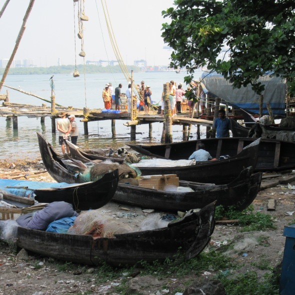Mending fishing nets, Fort Kochi